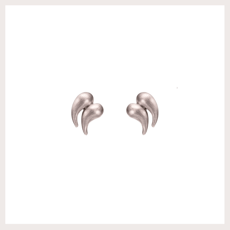 Brinco-espeto-Entre-Aspas