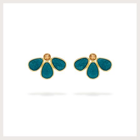 Brinco-Espeto-tropical-site-still