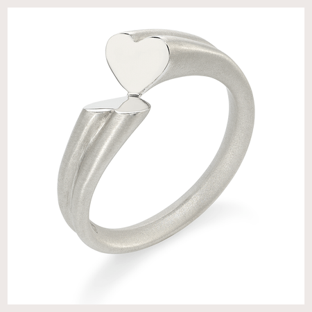 Anel-In-Love-site-still